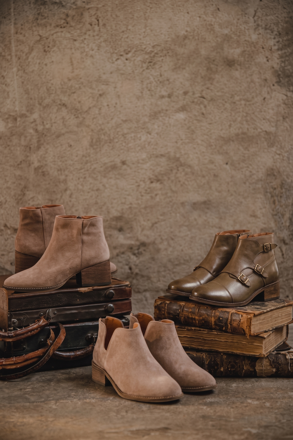Boots & Shoes